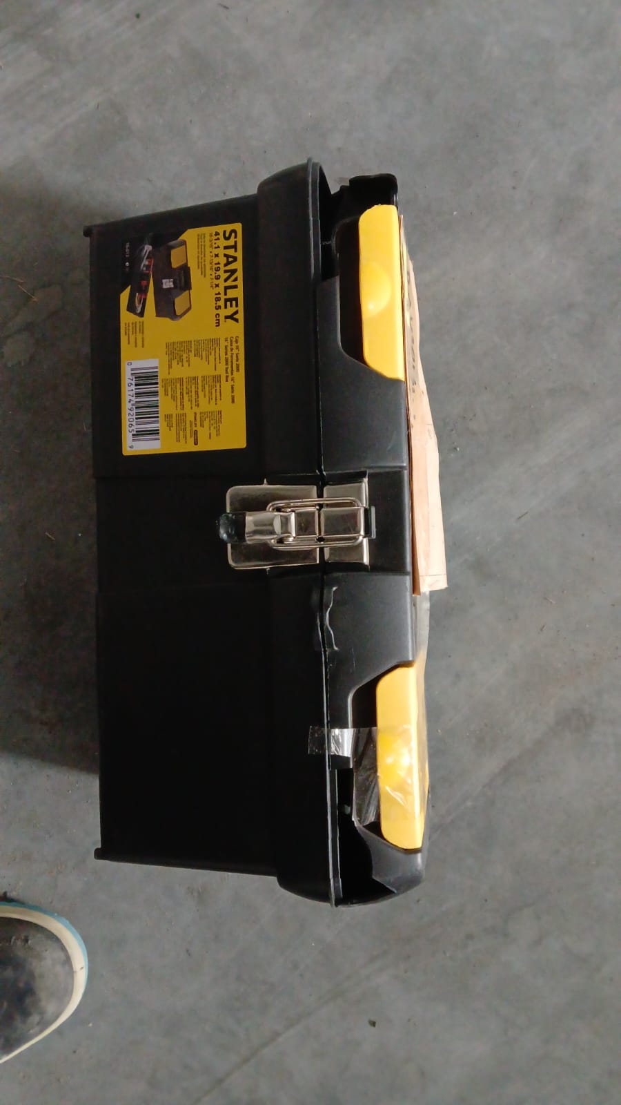 Maletín amarillo Stanley Caja de 20" - Reacondicionada