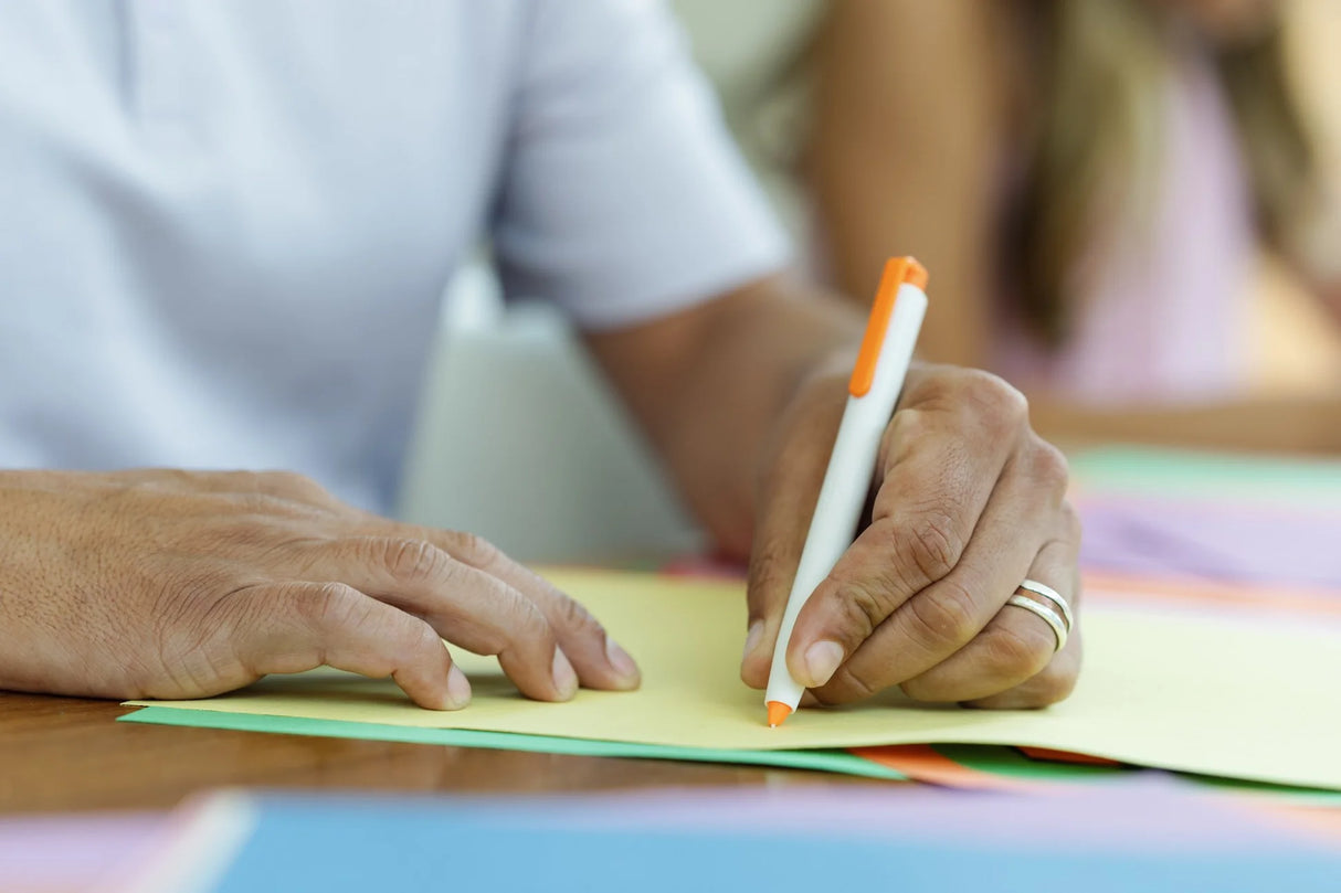 Cutter de Microceramica con Precisión retráctil Slice 10417