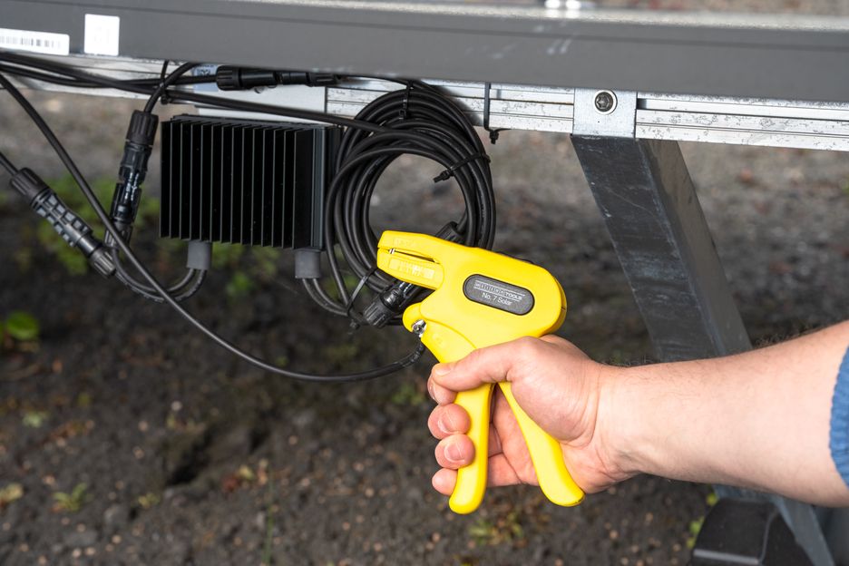 Alicate Pelacable Automática de 1,5 a 6 mm No. 7 Solar Weicon 51002007