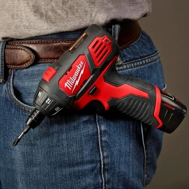 Atornillador con Estuche M12 Enc.1/4'' Milwaukee 2401-259A