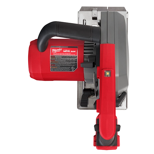 Sierra circular Milwaukee 2982-20 cortando madera M18 FUEL aplicación profesional construcción