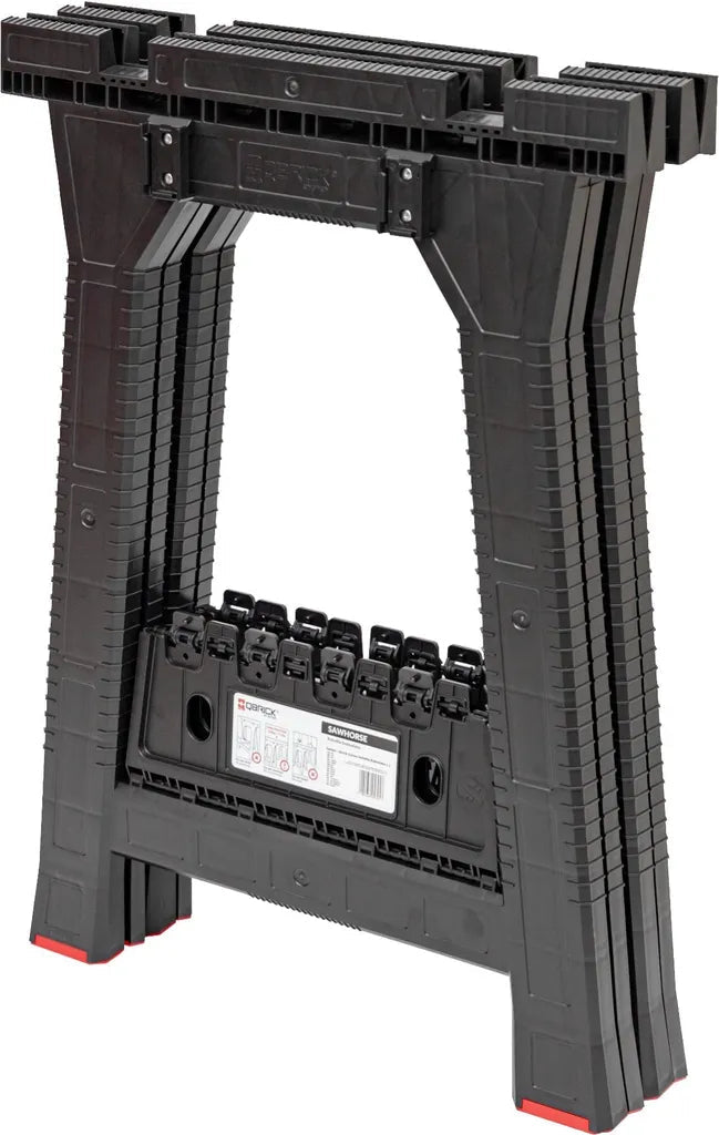 Sistema modular apilable de caballetes Qbrick compatible con cajas de herramientas