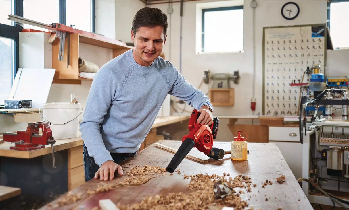 Sopladora Inalám. de Mano 180 Km/h Einhell TE-CB 18/180 Li SOLO