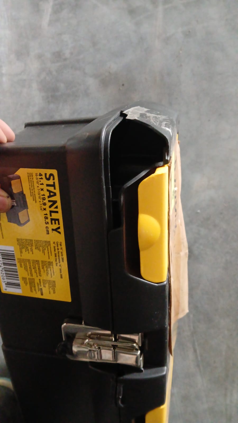 Maletín amarillo Stanley Caja de 20" - Reacondicionada