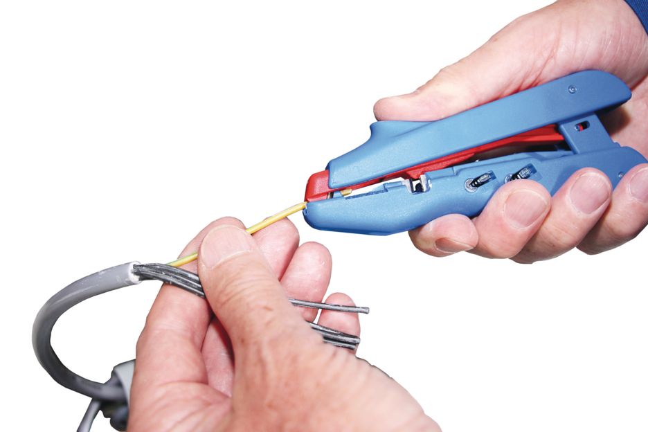 Pinza Pelacables para Desaislar y Crimpear Terminales TIFF No. 300 Weicon