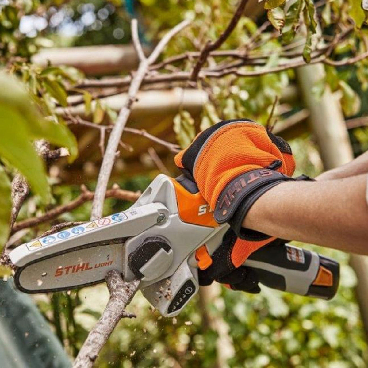 Motosierra Mini Bateria Espada 10cm 11v Dimm Stihl Gta26