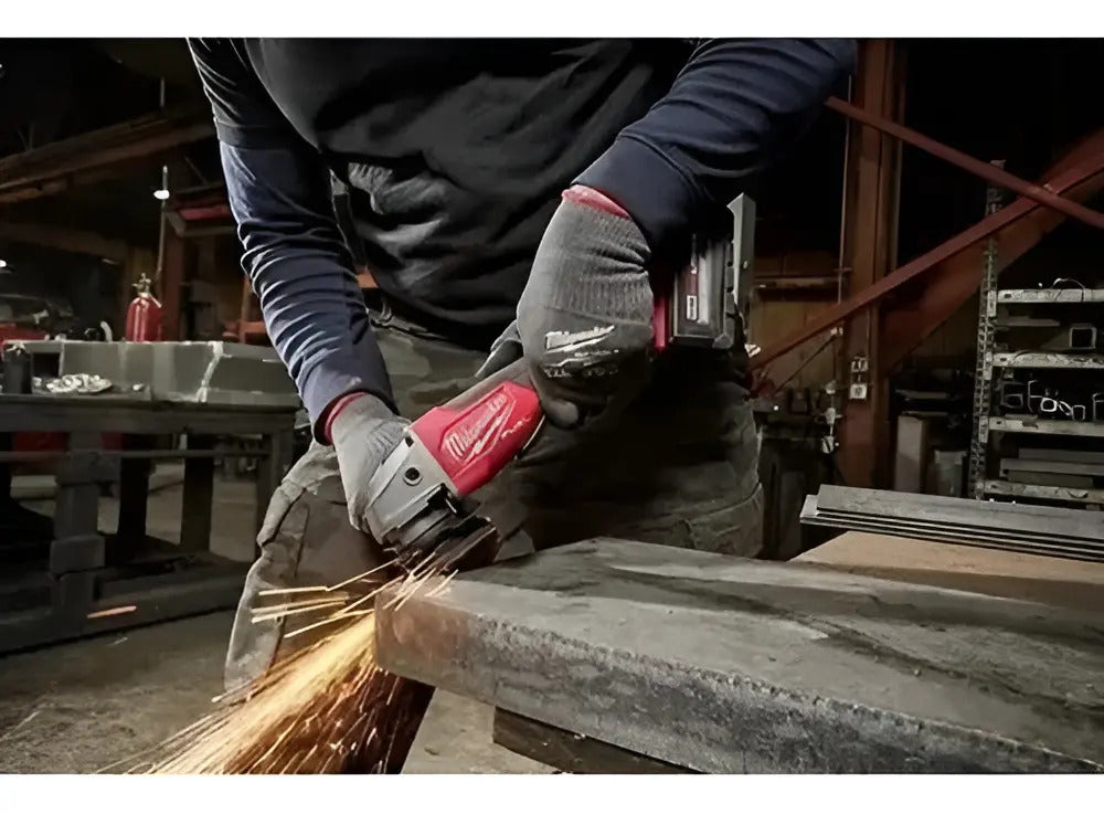 Amoladora Inalámbrica Milwaukee 2880 18v 4 1/2 Bateria 5 Ah