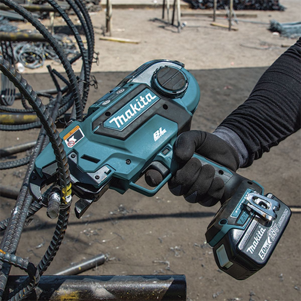 Amarradora Makita Alambre Dtr180z 18v Hierro Atadora Mkb 0,8