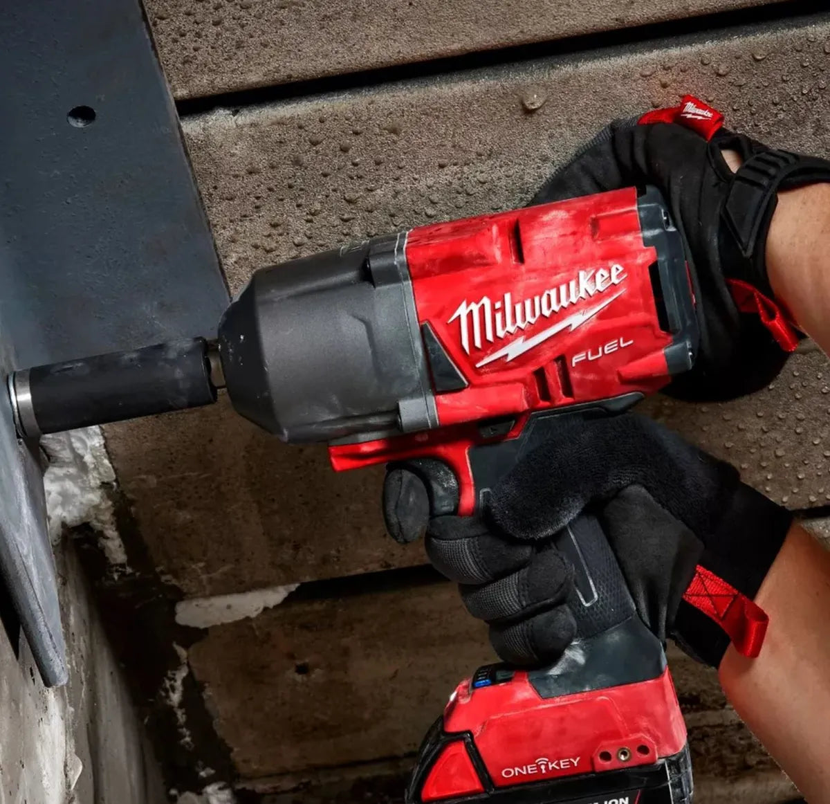 Llave impacto Milwaukee 2864-20 mantenimiento industrial peso 2.9kg batería 18V profesional