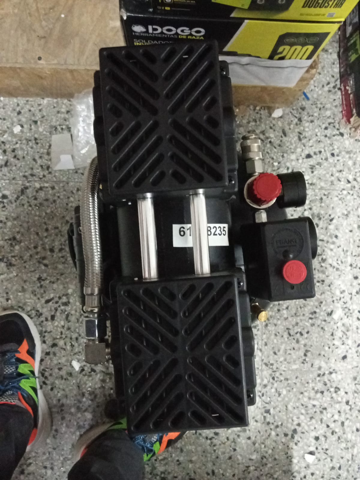 Compresor de Aire Ultra Silencioso Einhell 24L TE-AC 135/24 Silent Plus - Reacondicionado