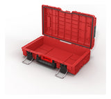 Caja en posición vertical mostrando base estable y dimensiones compactas