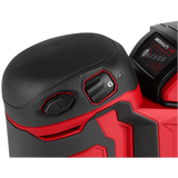 Controles y botones de la lijadora orbital Milwaukee M18 para ajuste de velocidad