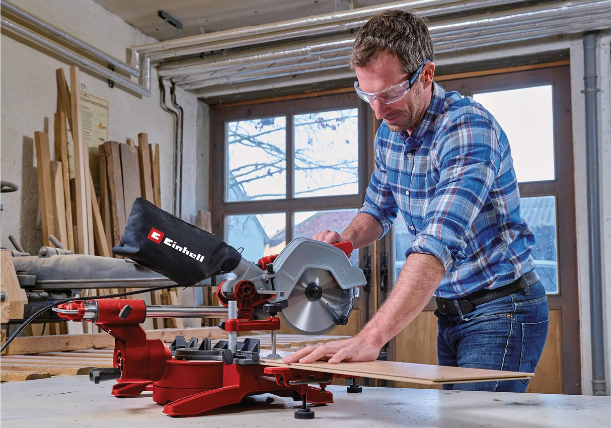 Ingletadora Telescópica 1600w 216mm Einhell TC-SM 216 SOLO