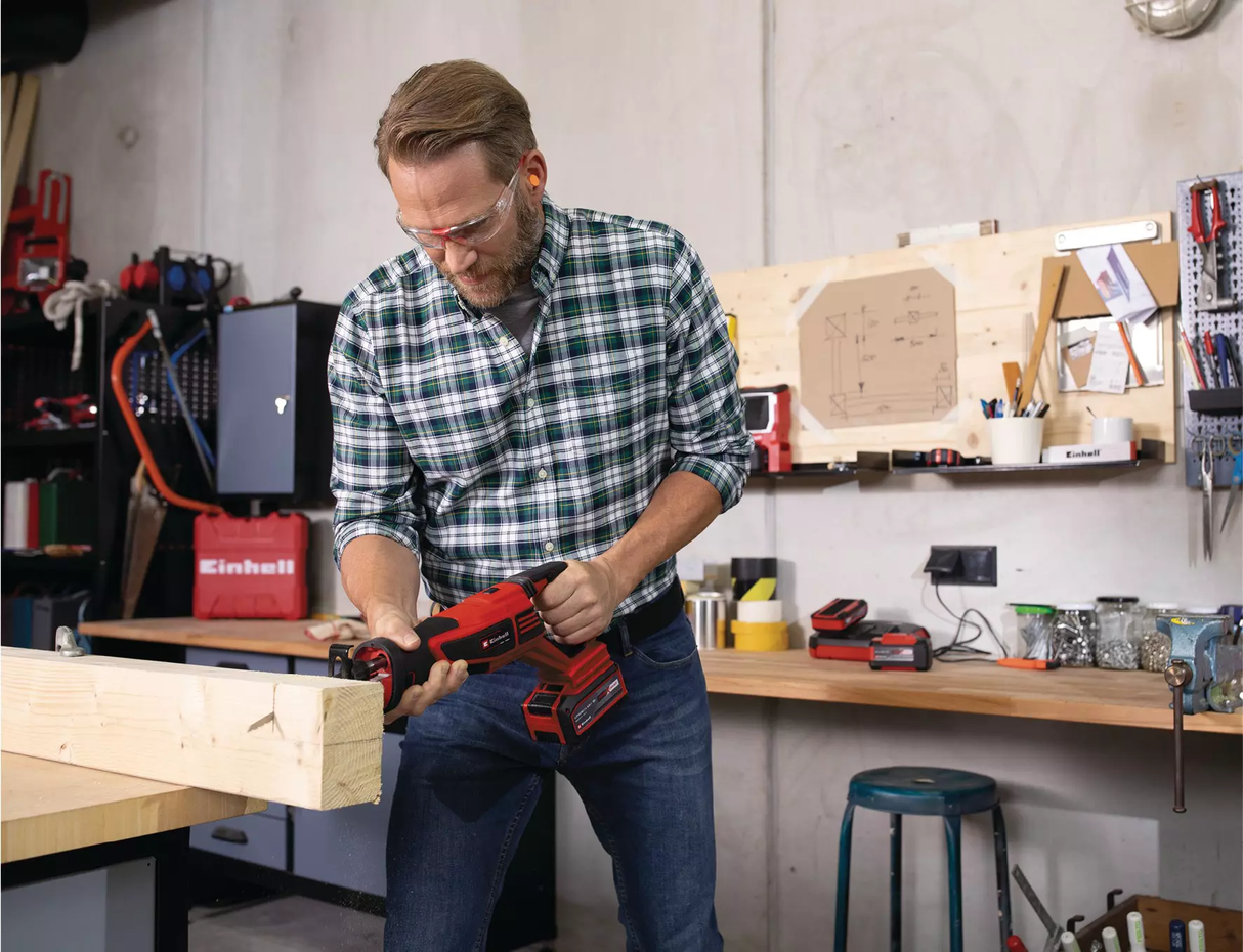Sierra De Sable Inalámbrica Einhell  Te-Ap 18/28 Li Bl Solo
