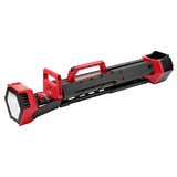 Torre LED Milwaukee M18 ROCKET con 2000 lúmenes de potencia y 3 niveles de intensidad regulable
