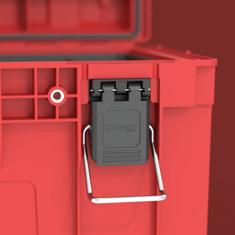 Perfil lateral de caja organizadora Qbrick Prime 250 mostrando diseño compacto