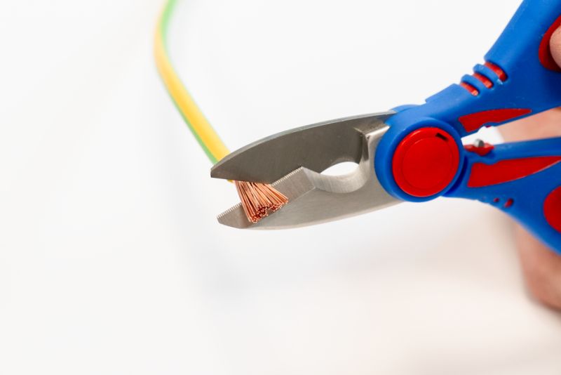 Tijera Para Electricista XL 160mm Con Estuche Weicon 10100025 Acero Inoxidable cobre